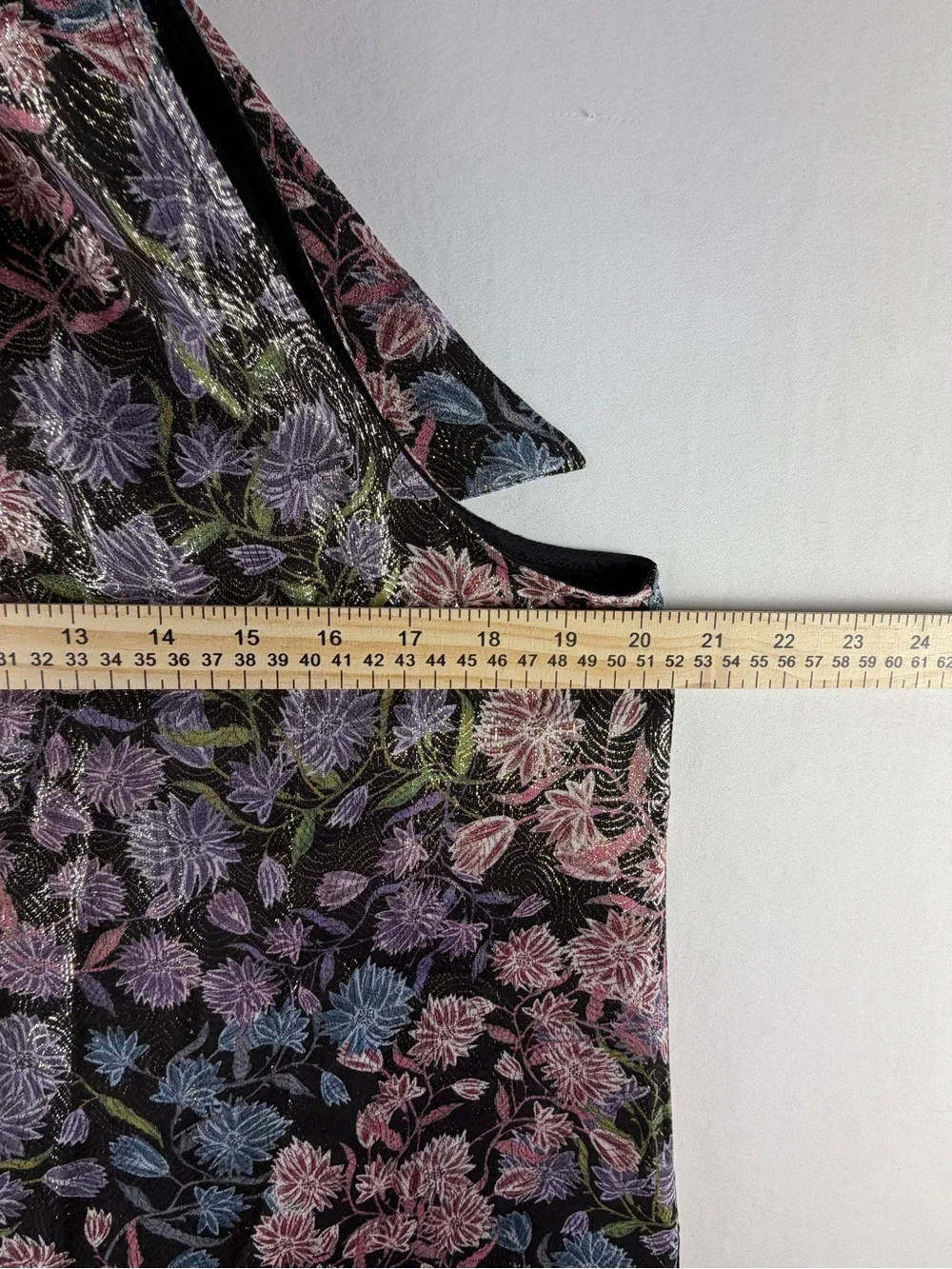 Gorgeous J. Crew Floral High-Neck Metallic Shine Halter - Feminine Beauty small